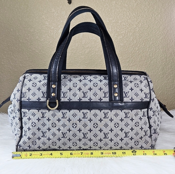 SOLD....Vintage Louis Vuitton Josephine GM Mini Lin VI0049 - Picture 2 of 15